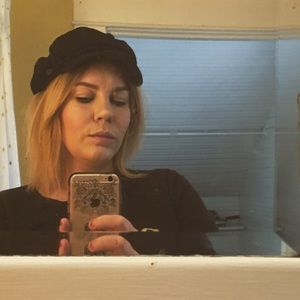 Meet your Posher, Annie